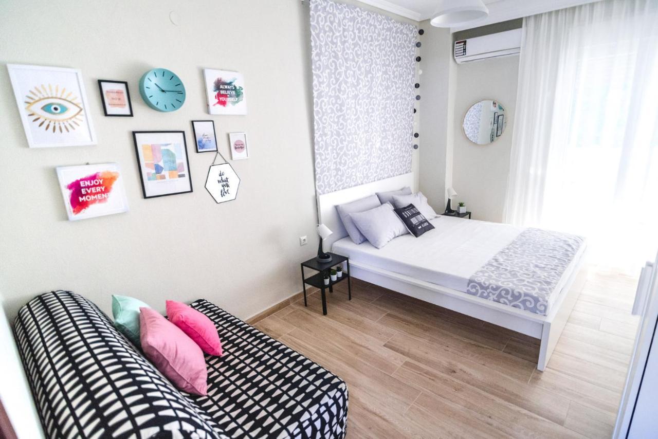Sea Breeze Vibes Apartman Néa Péramos Kültér fotó